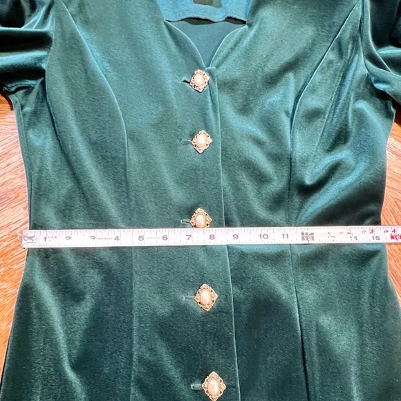 VINTAGE 80s emerald green velvet formal‎ midi mini dress statement puff sleeves - Picture 14 of 15